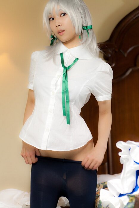 Эротический косплей: Izayoi Sakuya (16+)