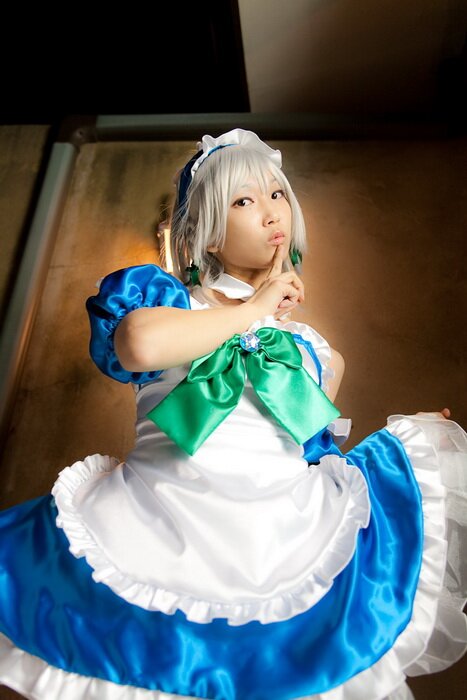 Эротический косплей: Izayoi Sakuya (16+)